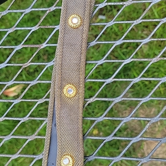 Vintage Gold metal Mesh Belt - Picture 7 of 8